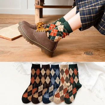 Дамски Чорапи, Есенно-зимни чорапи в стил ретро, Средни Чорапи в стил Колеж, Нови корейски, Японски Чорапи, Безплатна Доставка, търговия на Едро